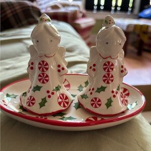 Holiday Angel Salt and Pepper Shaker Set